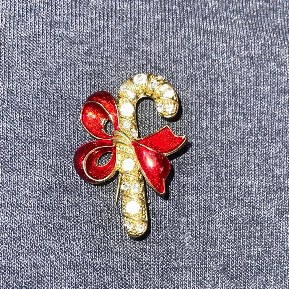 Vintage Gold tone Rhinestones & Red Enamel Candy Cane with Bow Brooch Pin